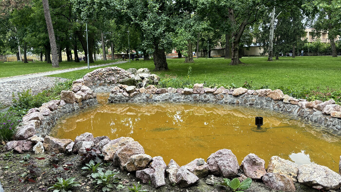 V Sládkovičove otvorili zrevitalizovaný mestský park