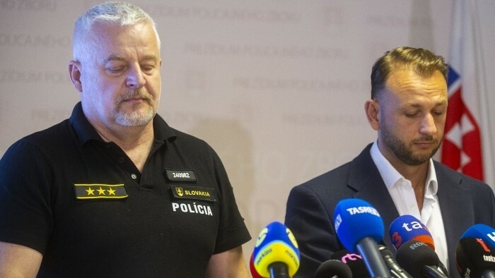 La Policía sigue investigando denuncias de aprobación del atentado contra Fico