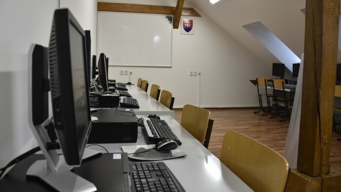 Nedostatok miest na gymnáziách