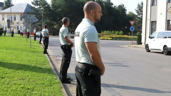 Výjazdové rokovanie vlády s prísnymi opatreniami