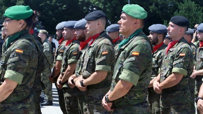 Velenie jednotky NATO preberajú Španieli
