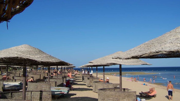 Ovplyvňuje vás pri výbere dovolenky farba mora a piesku?