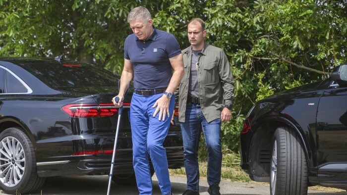 Премьер Р. Фицо приступил к своим обязанностям
