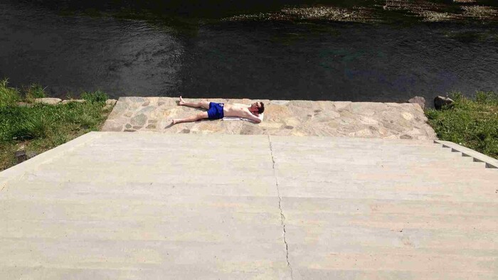Nudisti na Veľkom Vodárenskom tajchu pri Banskej Štiavnici