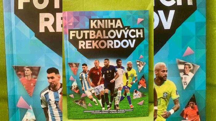Kniha futbalových rekordov