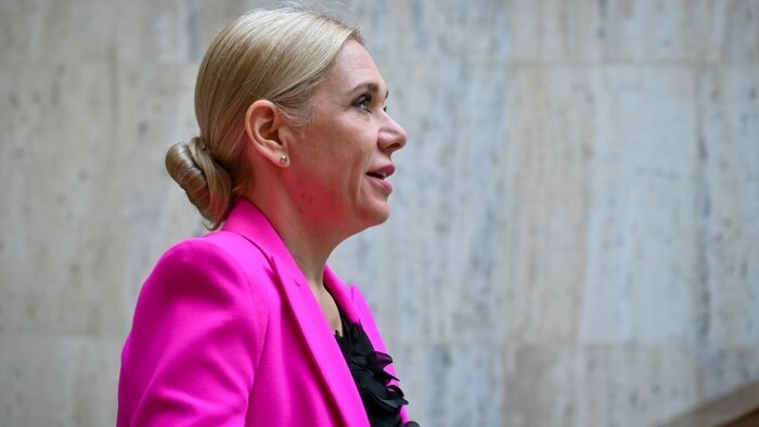 La ministra de Economía mantiene conversaciones en China sobre cooperación bilateral