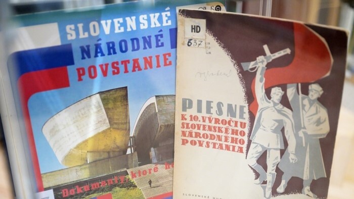 Výstava približuje oslavy SNP v priebehu desaťročí