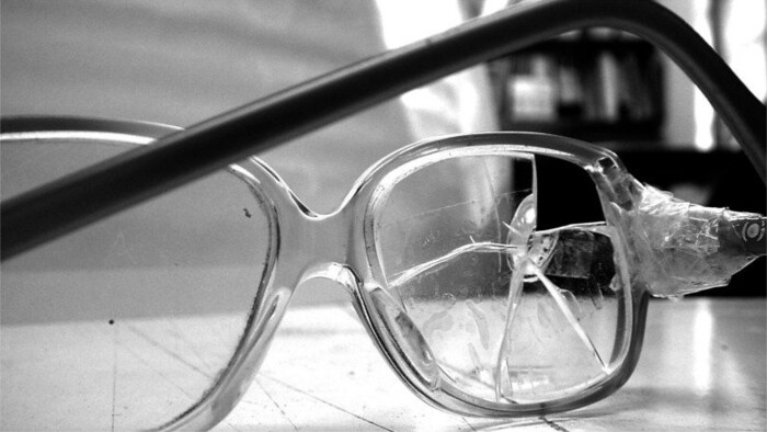 Bratislava Man Attacks Woman’s Glasses