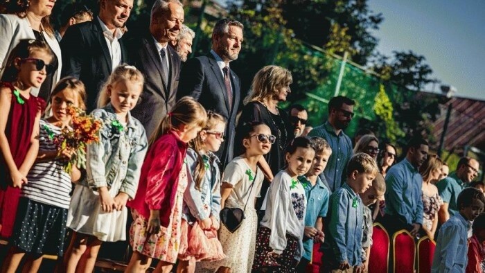 Президент открыл учебный год в школе, где учился сам