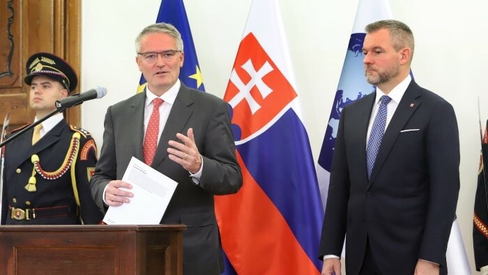 Президент Пеллегрини принял генерального секретаря ОЭСР М.Корманна