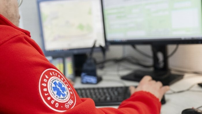 Se debe crear una nueva línea telefónica de ayuda médica 