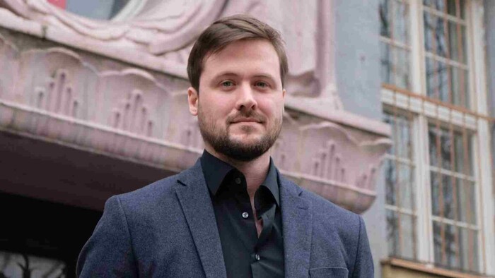 Doma je doma / Dominik Želinský