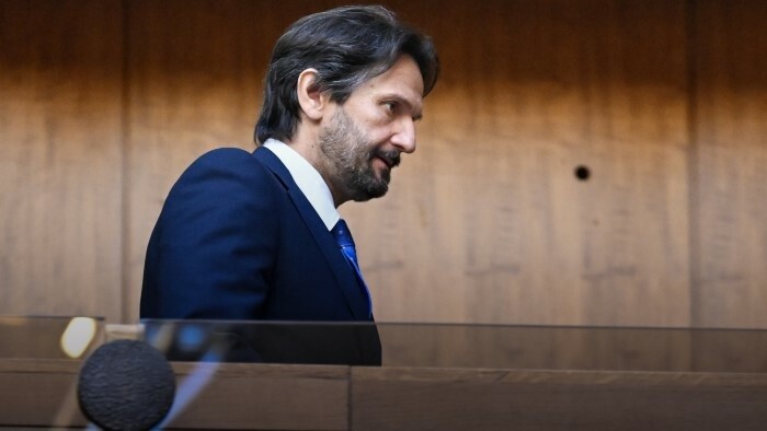 Ministro de defensa se pronuncia sobre la protección del espacio aéreo eslovaco 
