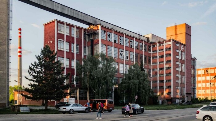 batovany_2_fabrika umenia.jpg