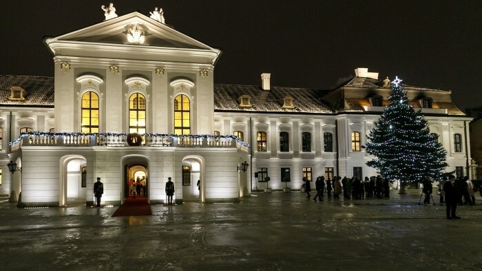 Potreba pomáhať jeden druhému