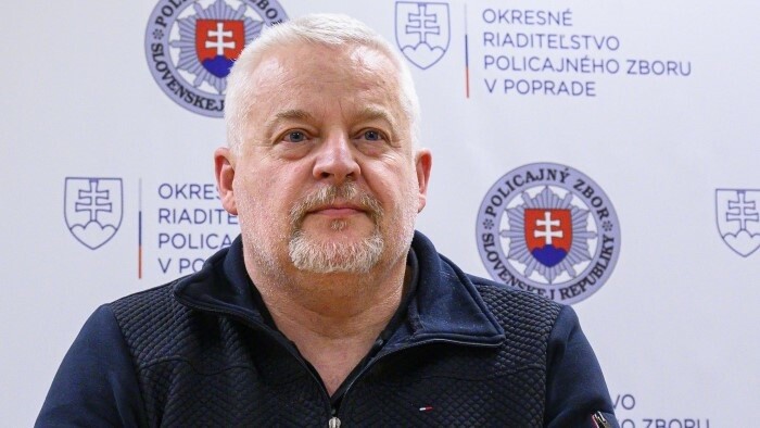 Le président de la police quitte son poste