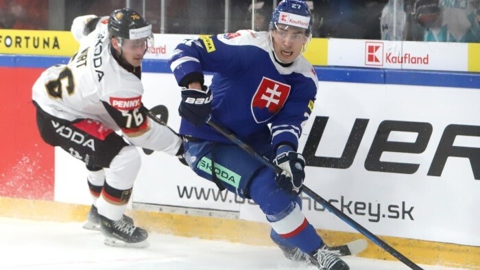  Slovak hockey extends historic winning streak