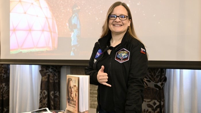 Astrobiologin Musilová stellt Dokumentarfilm über Aconcagua-Expedition vor