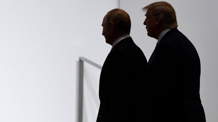 Trump a Putin chcú rokovať o mieri