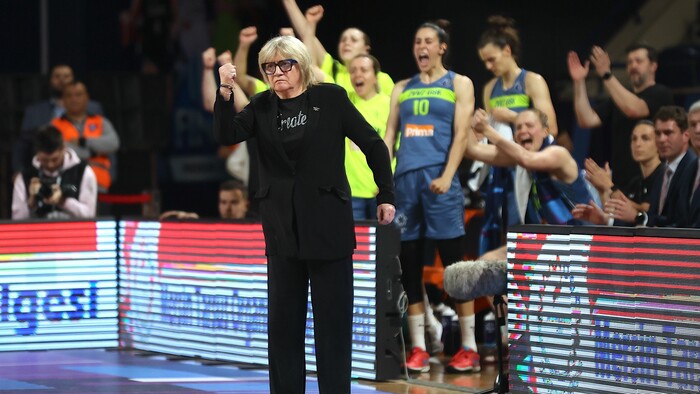 BASKETBAL: Trénerka Hejková končí