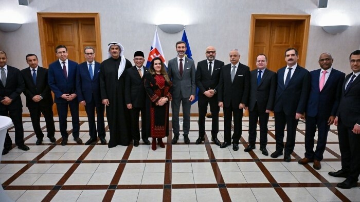 Slávnostný iftár so 14 veľvyslancami