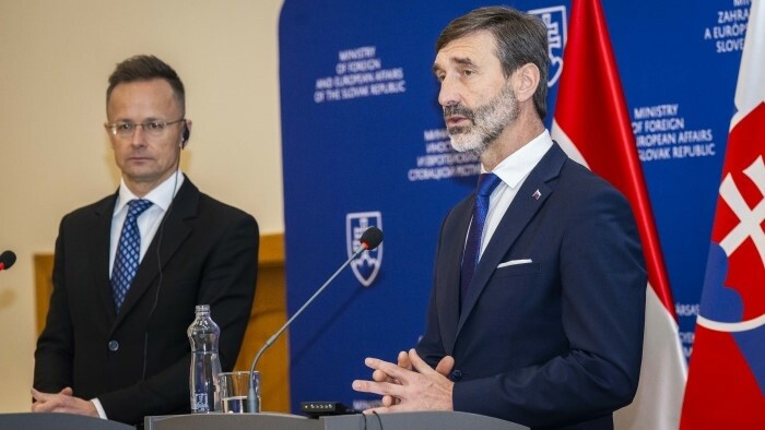 Blanár / Szijjártó : la Slovaquie et la Hongrie sont du côté de la paix