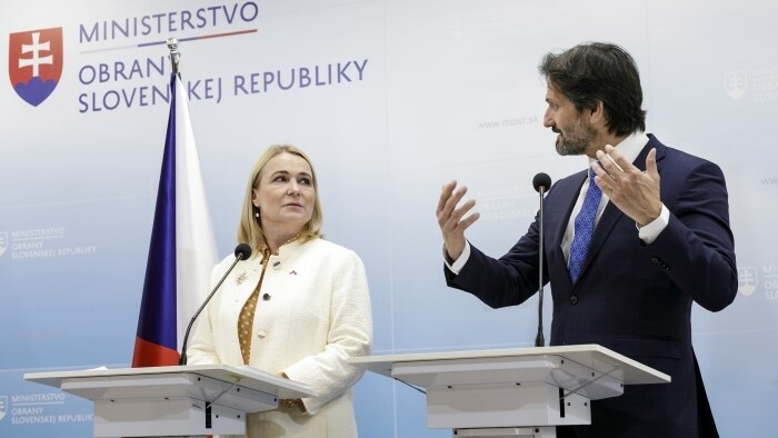 La OTAN sin EE UU perdería su sentido, afirman Kaliňák y Černochová