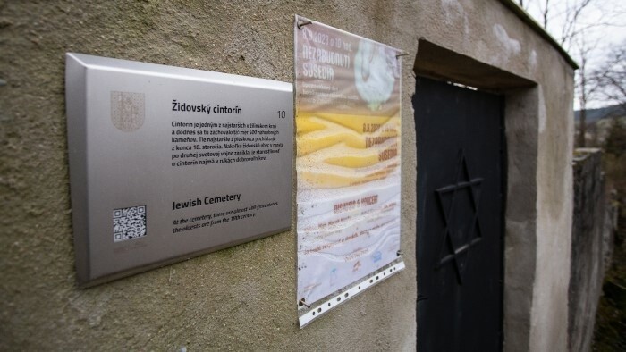Mémorandum de coopération sur le programme des tombes de guerre
