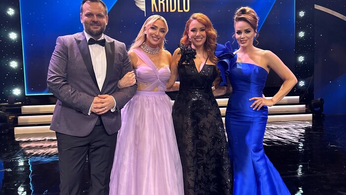 Simona-Simanová-junior-vera-wisterová-a-karin-haydu-na-kriľtáľovom-krídle
