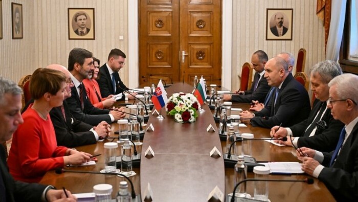 Le chef de la diplomatie slovaque à Sofia