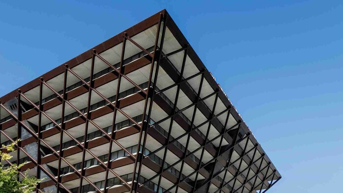 Naša rozhlasová pyramída má vo svete dvojičku