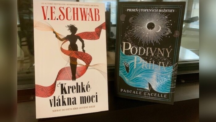 Podivný príliv a Krehké vlákna moci