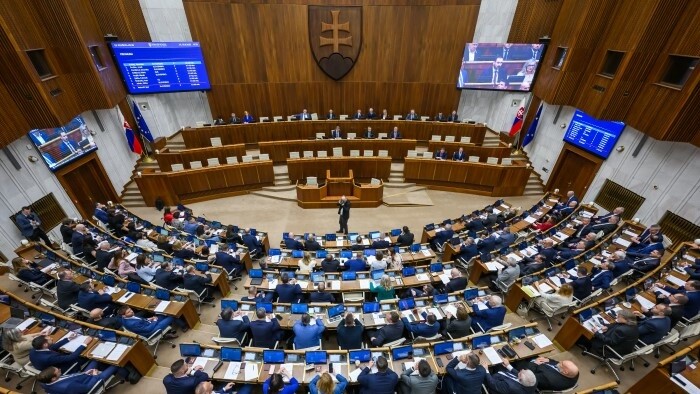 Predsedu Národnej rady budú voliť v stredu