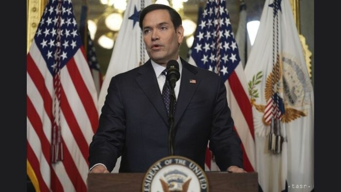 Foreign Minister in Brussels at NATO meeting with Rubio