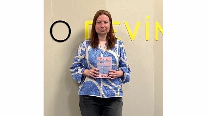 Barbora Hrínová predstavuje svoj román Plachý dom
