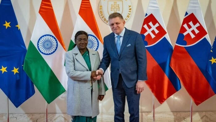 Состоялась встреча премьер-министра СР и президента Индии