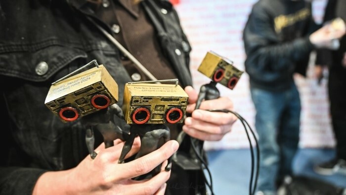 Radiohlavy 3.jpg