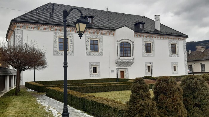 Sobášny palác v Bytči. Koľko svadieb sa tu konalo?