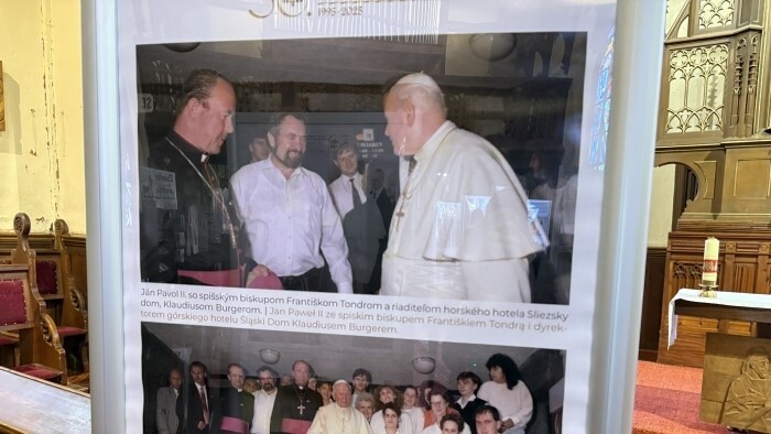 Otvorili v Tatrách výstavu k návšteve Jána Pavla II. 