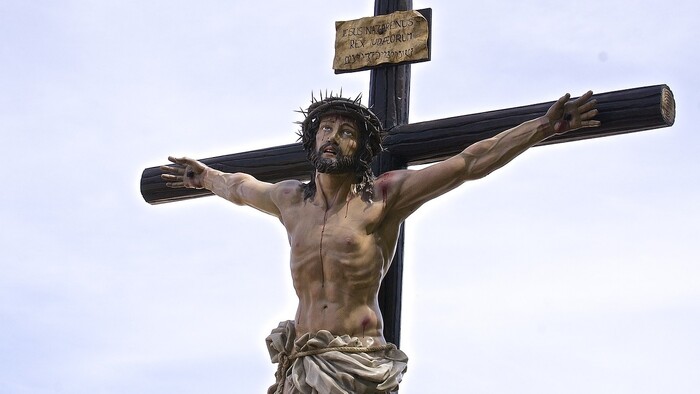 Porovnanie Svätého týždňa v Španielsku s procesiami na Filipínach