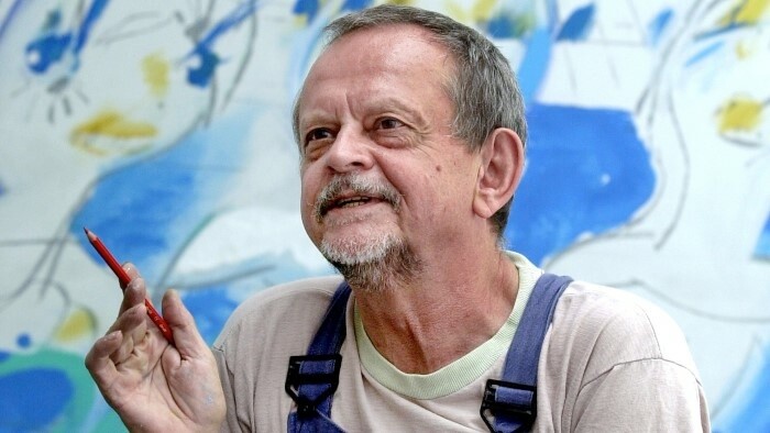 Opustili nás V. Popovič a A. Vika 