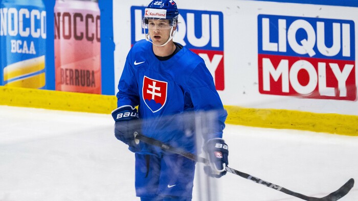 HOKEJ: Najnovšia posila na MS obranca Samuel Kňažko