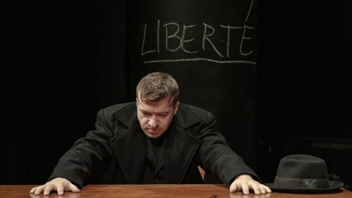 Divadelná recenzia: Hitlerov prezident
