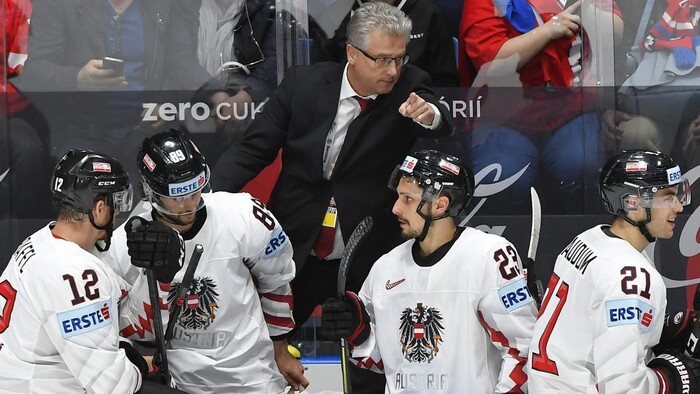 Krátke správy z MS: Nemajú žiadnych hráčov z NHL, povedal na adresu slovenského tímu tréner Rakúska. Chce prelomiť smolu