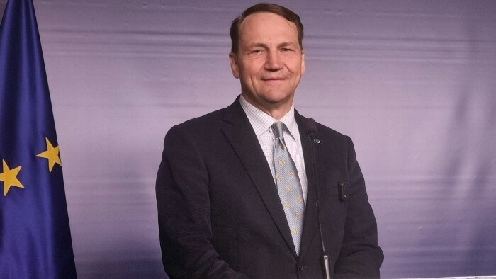 La Pologne autorise l’avion de Fico de survoler de son territoire