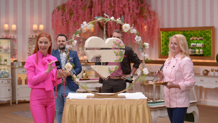 Porotkyňa Petra našla snubný prsteňv torte