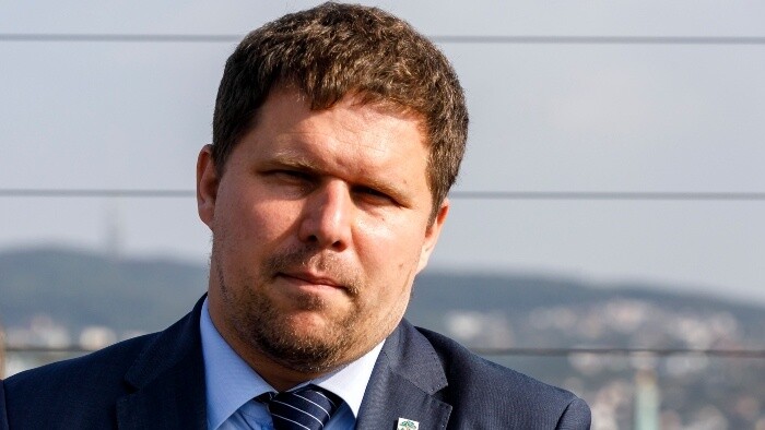 Starosta bratislavskej Petržalky skončí vo funkcii