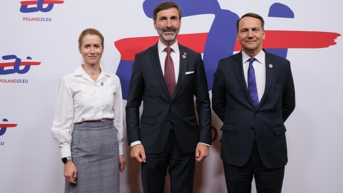 M. Blanár à une réunion ministérielle informelle de l'OTAN en Turquie