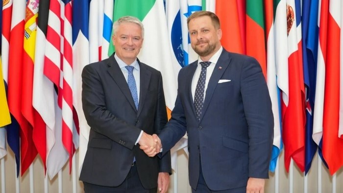 Minister zdravotníctva rokoval so šéfom OECD 