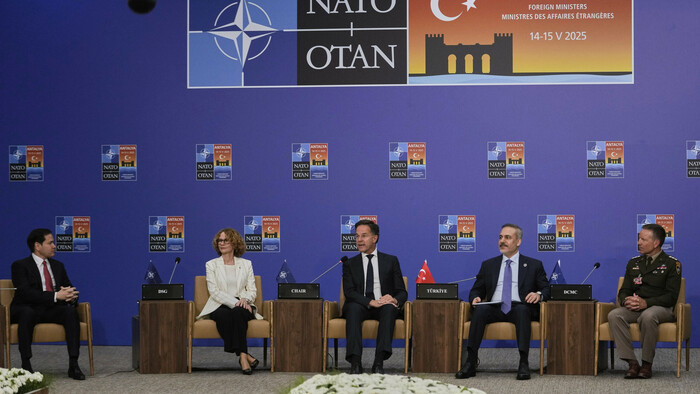 Stretnutie členských štátov NATO v Turecku